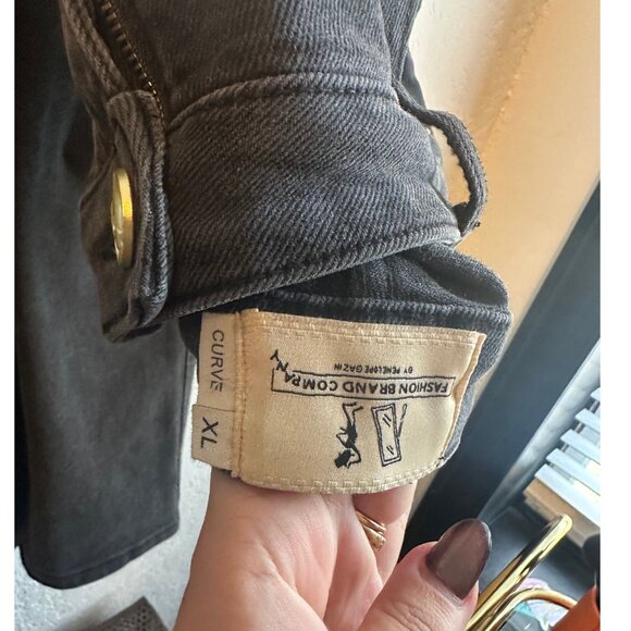 Fashion Brand Company Nap Jeans for big butts Black denim - Size L and XL - Picture 6 of 9